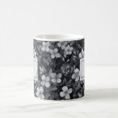 Monogramm Silberbuchstabe Blumenaquarell Kaffeetasse (Mittel)