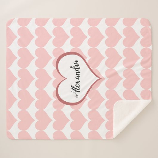Monogramm-Skript für ein rosa Herzmuster Sherpadecke (Vorderseite (Horizontal))