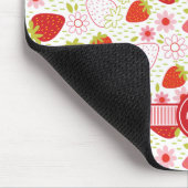 Monogramm Sommer-Erdbeer-Fruchtmuster Mousepad (Ecke)