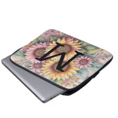 Monogramm Spitzen Floralrosa Gelb-Orangenblüten Laptopschutzhülle (Vorne Knopf)