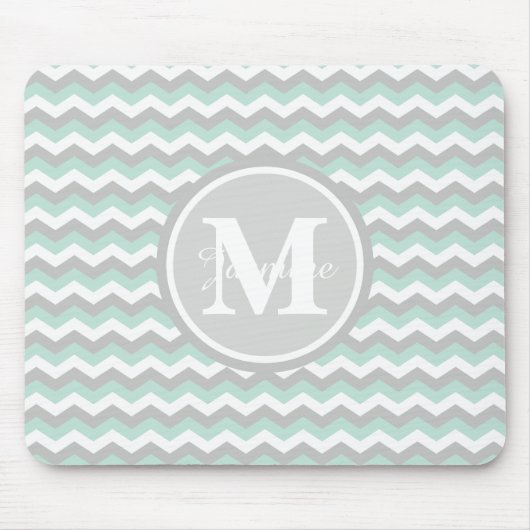 Monogramm-tadelloser grüner grauer Zickzack Mousepad (Vorne)
