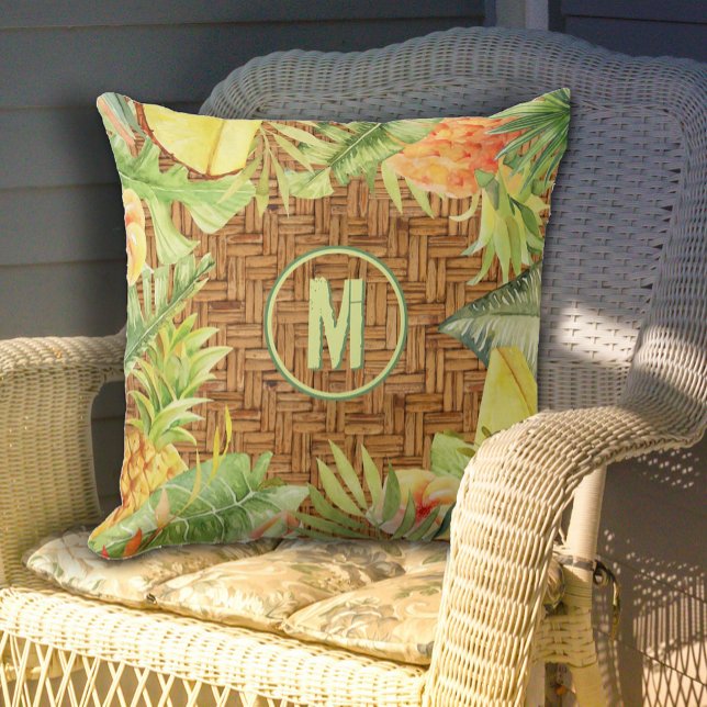 Monogramm tropische Wasserfarbenflorale Kissen (Monogram Tropical Watercolor Floral Outdoor Pillow - 2 sizes)
