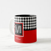 Monogramm und klassisches Hahnentrittmuster | Rot Zweifarbige Tasse (Vorderseite Links)