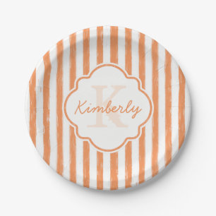 Monogramm und Name der modischen Orangenfarben Pappteller