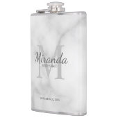 Monogramm und Name der personalisierten Bridesmaid Flachmann (Links)