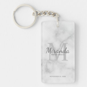 Monogramm und Name der personalisierten Bridesmaid Schlüsselanhänger