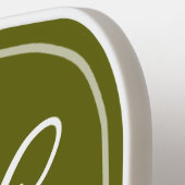 Monogramm und Name einfache Designleuchte Olive Pickleball Schläger (Linke Seite)