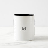Monogramm und Niedliche Schwarze Katze Zweifarbige Tasse (Mittel)