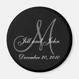 Monogramm und Vornamen zum Datum speichern Magnet