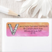 Monogramm "V" Winkelbuchstabe Orange Pink Farbe (Insitu)