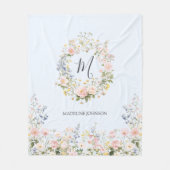 Monogramm-Wasserfarbe Rosa Blaue Blumen Floral Fleecedecke (Vorderseite)