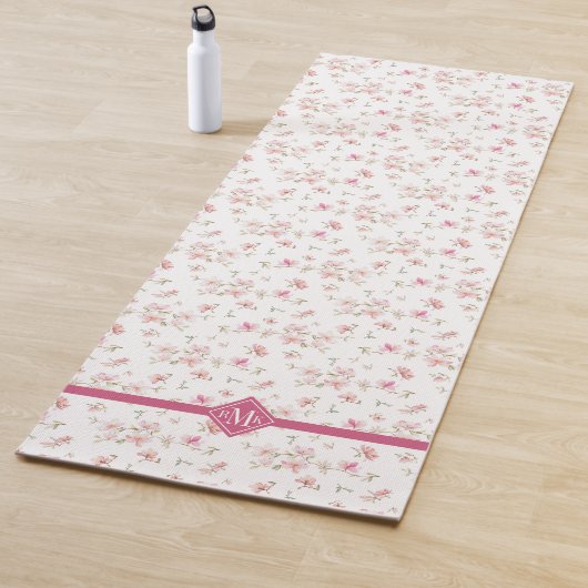 Monogramm| weiches rosa Watercolor-Blumen-Muster Yogamatte (Beispiel)