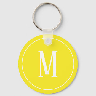 Monogramm Weiß auf gelbem Schlüsselanhänger