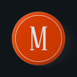 Monogramm-Weiß auf Leuchtorange-rundem Knopf Button<br><div class="desc">Ein runder Knopf mit einem weißen Monogramm auf einem Leuchtorangehintergrund. Fertigen Sie den Knopf mit Ihrer eigenen Initiale oder Initialen,  Farben,  unter anderen Wahlen besonders an.</div>