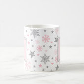 Monogramm-Winter-Schneeflocken/rosa silberner Kaffeetasse (Mittel)