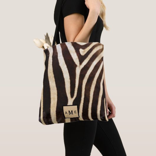 Monogramm Zebra-Drucktasche mit niedriger Platzier Tasche (Von Nahem)