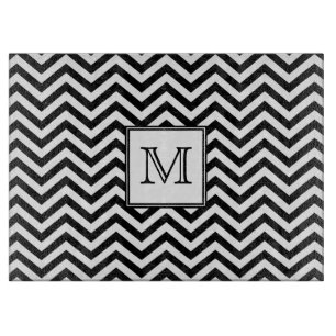 Monogramm-Zickzack Ausschnitt-Schwarzweiss-Brett Schneidebrett
