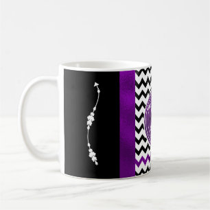 Monogramm-Zickzack Muster-schwarze u. lila Folie Kaffeetasse