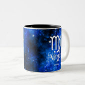 Monogramm, Zodiac Virgo-Zeichen, Blue Galaxy Zweifarbige Tasse (VorderseiteRechts)