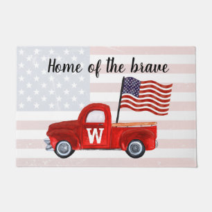 Monogramm Zuhause des Brave American Flag Red Truc Fußmatte