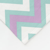 Monogrammatikales farbiges Retro Zickzack Zigzag M Fleecedecke (Ecke)