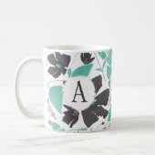 Monogrammatisches Aquamarines Muster Kaffeetasse (Links)