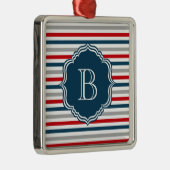 Monogrammdesign Ornament Aus Metall (Rechts)