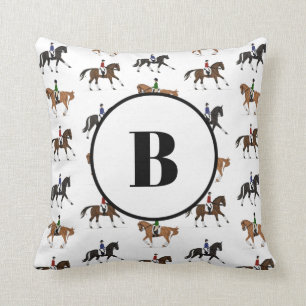 Monogrammdressage-Kissen Kissen