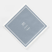 Monogramme Dusty Blue White Initials Simple Weddin Serviette (Ecke)
