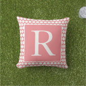 Monogramme Polka Dots Herbstgeschenk Weißer Lachs Kissen (Golfball-Marker)