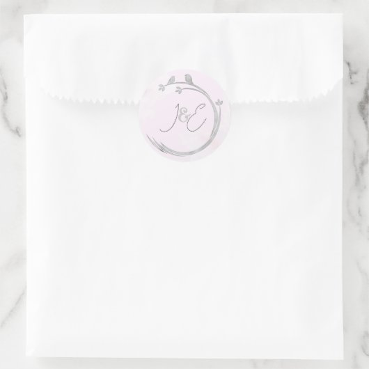 Monogramme Watercolor Gray Lovebirds Branchenkrez Runder Aufkleber (Tasche)