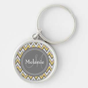 Monogrammed Yellow & Grey Chevron Pattern Schlüsselanhänger