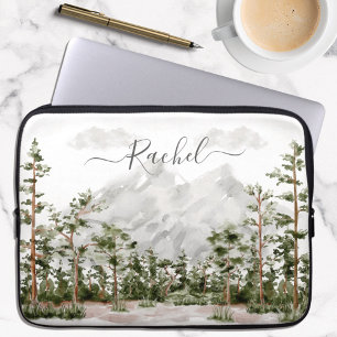 Monogrammierte Aquarell-Berg- und Waldlandschaft Laptopschutzhülle