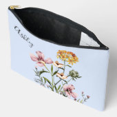 Monogrammierte Aquarellfarbe Wildblume Bouquet #1 Zubehörtasche (Offen)