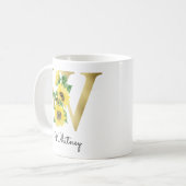 Monogrammierte goldene Sonnenblumen-Blumeninitiale Kaffeetasse (Vorderseite Links)