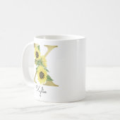 Monogrammierte goldene Sonnenblumen-Blumeninitiale Kaffeetasse (Vorderseite Links)