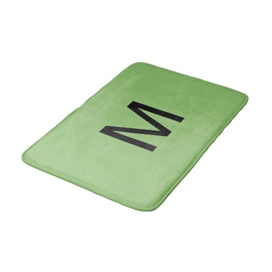 Monogrammierte Pistazien-grüne Badematte (Schrägansicht)