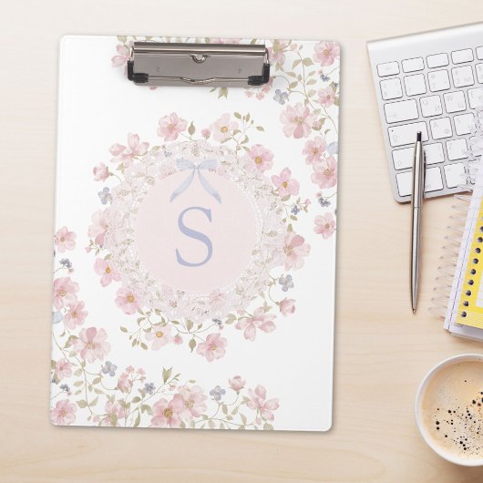 Monogrammierte rosa Blumen und Spitzen-Blumenmuste Klemmbrett