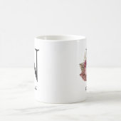 Monogrammierte rosa Boho-mädchenhafte Blumeneinzel Kaffeetasse (Mittel)