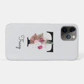 Monogrammierte rosa florale Initiale T Case-Mate iPhone Hülle (Rückseite (Horizontal))