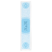 Monogrammierte White & Blue Paisley & Wreath Kurzer Tischläufer (Vorderseite)