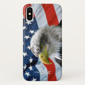 Monogrammierter Bald-Adler und amerikanische Flagg Case-Mate iPhone Hülle (Rückseite)