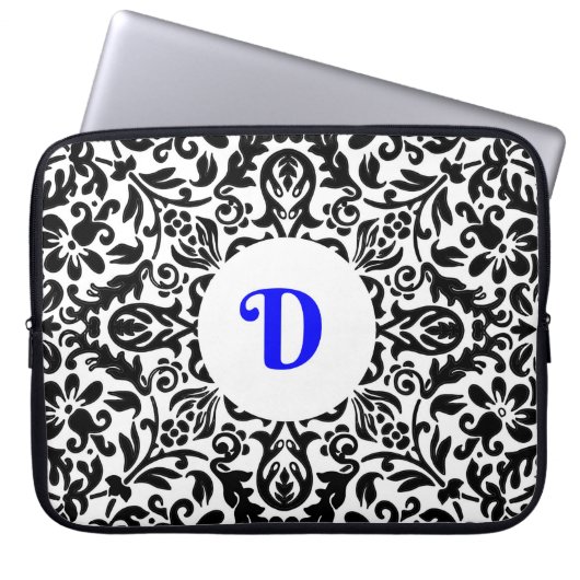 Monogrammierter Hintergrund D blau, schwarz und we Laptopschutzhülle (Vorderseite)