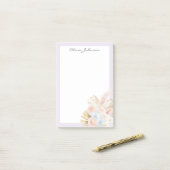 Monogrammierter hübscher tropischer Blumenstrauß F Post-it Klebezettel (Auf Schreibtisch)