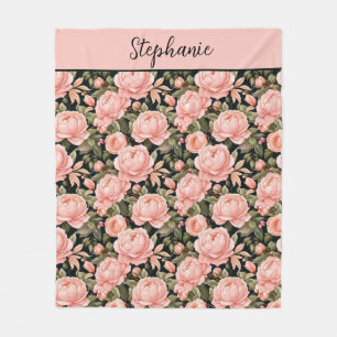 Monogrammierter Name Pfirsich-Rosa Floral Blumen Fleecedecke