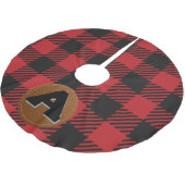 Monogrammierter roter Buffalo-Karo-Weihnachts- Polyester Weihnachtsbaumdecke (Schrägansicht)