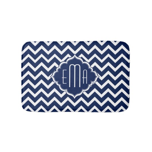 Monogrammierter White & Blue Geometric Zigzag Zick Badematte (Vorderseite)