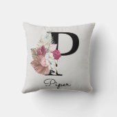 Monogrammiertes rosa Boho-Blumeninitial P Kissen (Rückseite)