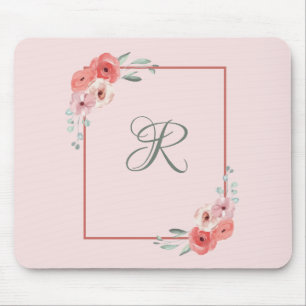 Monogrammiertes Rosa Korallen und Weiß Grün Floral Mousepad