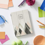 Monogrammm | Berge jenseits der Berge III iPad Pro Hülle<br><div class="desc">Genießen Sie dieses kreative,  geometrische Aquarelldesign auf einem Produkt oder einem Wallart-Stück,  um die Welt um Sie herum zu erweitern und zu erweitern. Künstlerin: Green Lili</div>